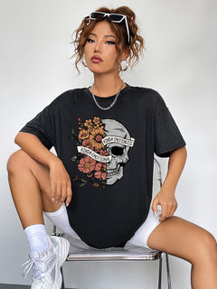 Round Neck Short Sleeve Graphic T-Shirt